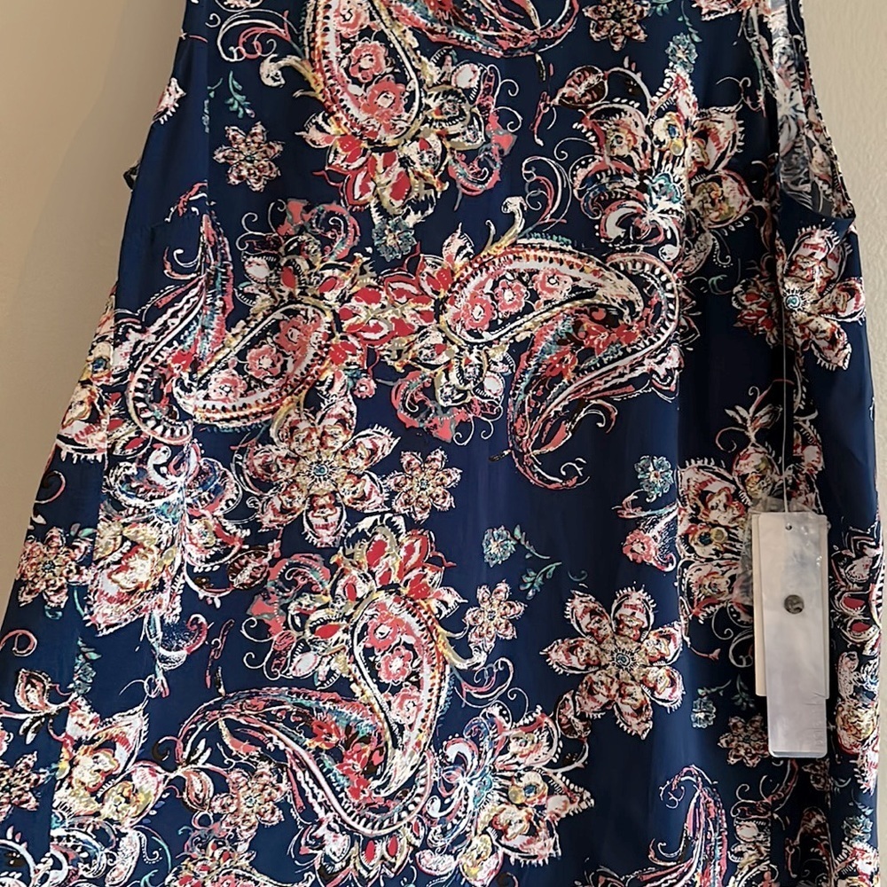 Albado crew neck top - Picture 2 of 6